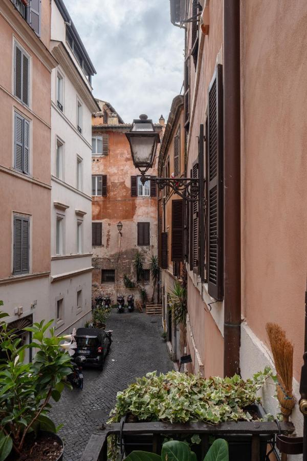 Fontanella Borghese Elegant & Beautiful Apartment Rome Exterior photo